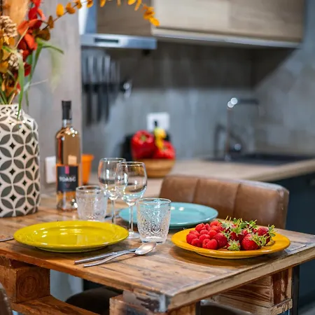 Le Loft - Un Voyage Urbain Au Coeur De La Apartamento Niza